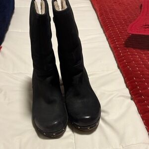 UGG Black Heeled Boots with Shearling Lining so pretty!